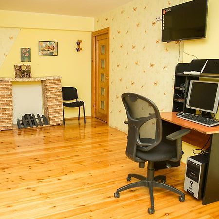 Highland Park Hostel Баку Екстер'єр фото