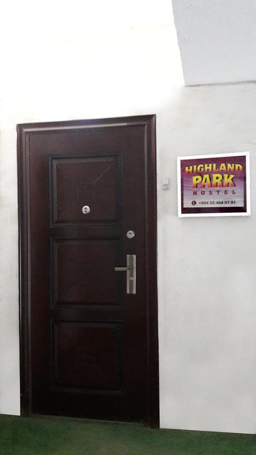 Highland Park Hostel Баку Екстер'єр фото