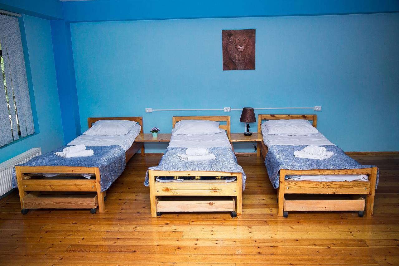 Highland Park Hostel Баку Екстер'єр фото